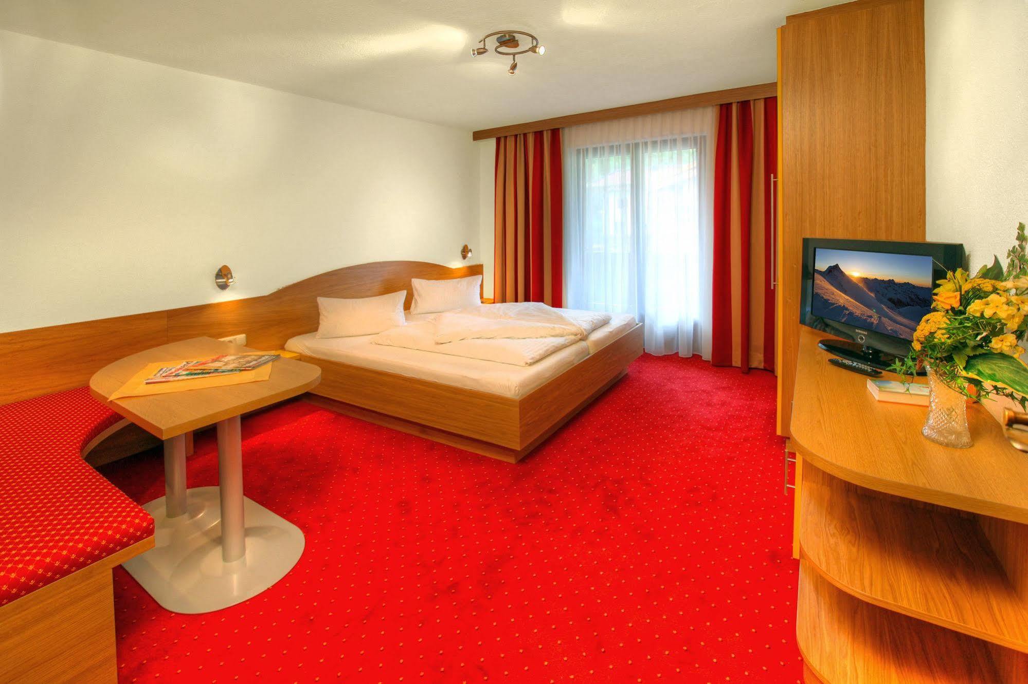 וונט Hotel Similaun מראה חיצוני תמונה